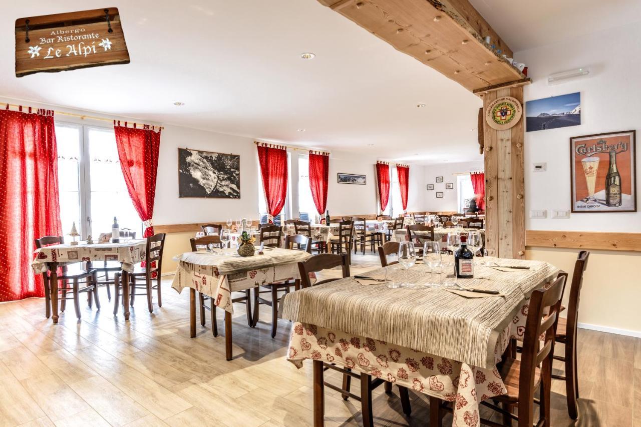 Albergo Ristorante Le Alpi La Frua Eksteriør billede